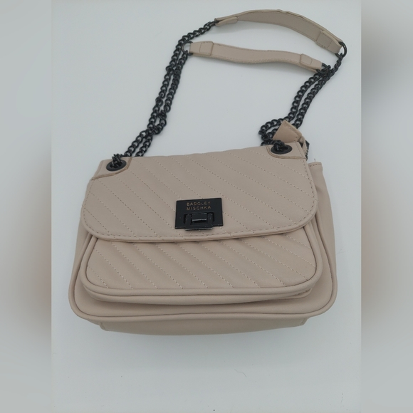 Badgley Mischka Handbags - Badgley Mischa retail 129